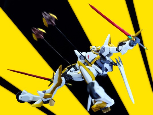 ROBOT魂〈SIDE KMF〉 CODE GEASS 叛逆的鲁鲁修 兰斯洛特 