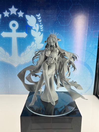 碧蓝航线  埃格妮丝（埃吉尔） 港区的龙女仆