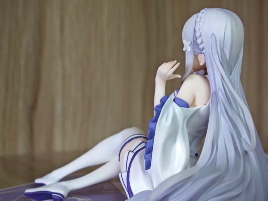 Melty Princess Re：从零开始的异世界生活 掌中爱蜜莉雅