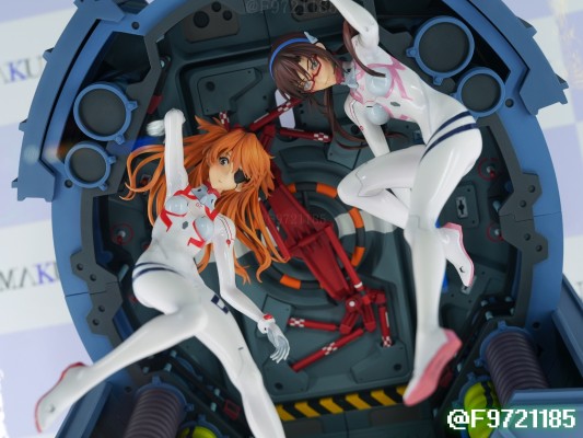 新世纪福音战士新剧场版 明日香 与 真希波  -Inside the AAA Wunder-(暂称)