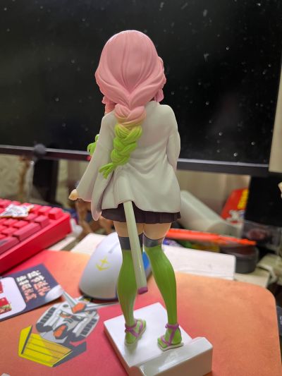 独特魅力 鬼灭之刃 甘露寺蜜璃