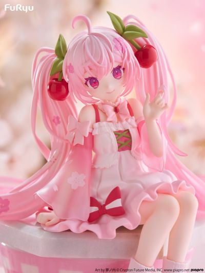 压泡面 初音未来 樱花未来 2025