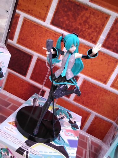 初音未来歌姬计划MEGA39’s Luminasta “初音未来”歌姬计划15周年纪念款