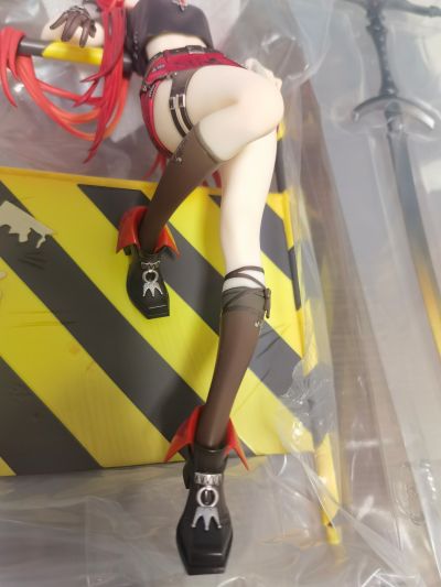 明日方舟 史尔特尔 自由//失效