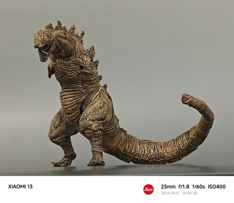 S.H.MonsterArts 新哥斯拉 哥斯拉（2016）第二形态与第三形态 哥斯拉官方商城限定配色