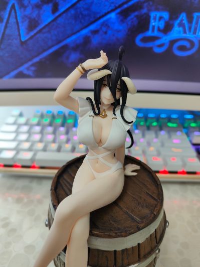 压泡面 OVERLORD 雅儿贝德 泳装款