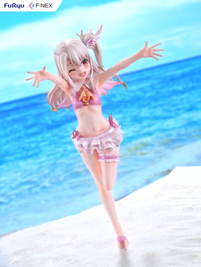魔法少女伊莉雅 伊莉雅丝菲尔・冯・爱因兹贝伦 泳装