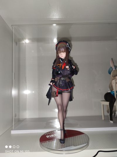 胜利女神：妮姬 艾玛