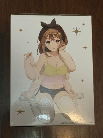 TAITO抽彩 莱莎的炼金工房～常暗女王与秘密藏身处～动画版 闪耀夜空与秘密晚会 A奖 莱莎人偶