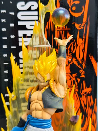 FiguartsZERO [超激战] 龙珠Z 复活！悟空与贝吉塔的合体 超级赛亚人悟吉塔 -展会限定版-
