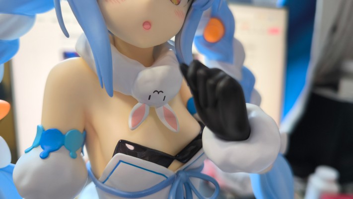 B-style hololive 兔田佩克拉