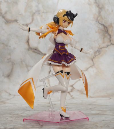 古立特宇宙 新条茜 新秩序 可动拼装模型