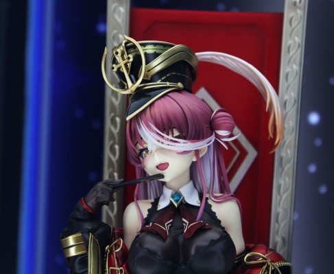 hololive 宝钟玛琳 三十路服装