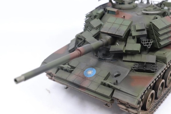1/35 中国台湾 CM11(M48H) 勇虎主战坦克 ERA(爆炸反应装甲)