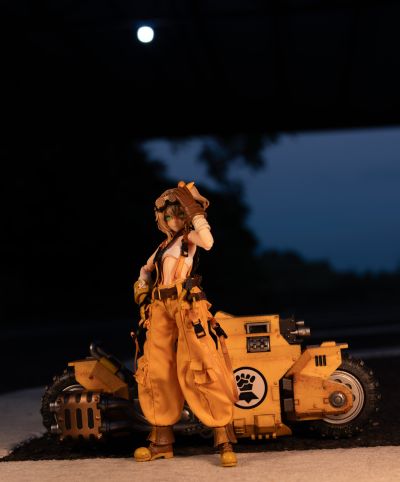 战锤40000 帝国之拳 掠夺者型战斗摩托