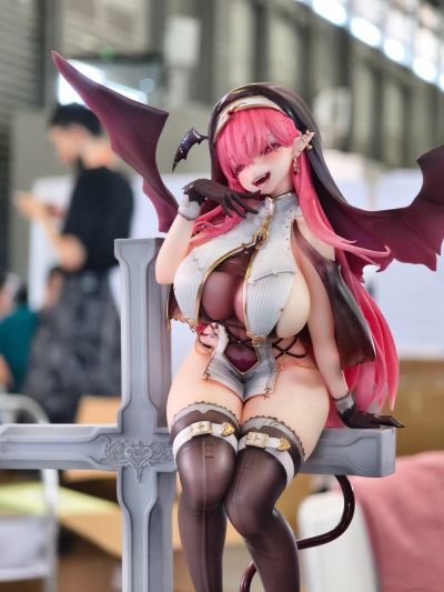 魅魔修女姐姐 通常版