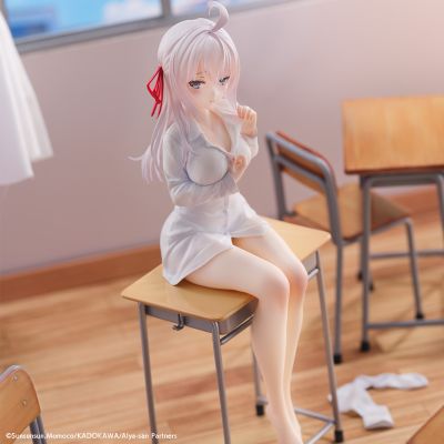 不时用俄语小声说真心话的邻桌艾莉同学 艾莉