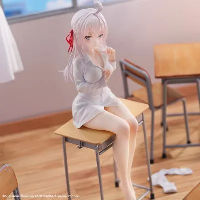不时用俄语小声说真心话的邻桌艾莉同学 艾莉
