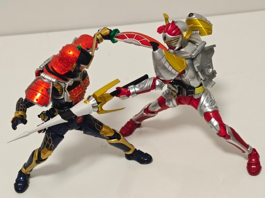 S.H.Figuarts（真骨雕制法）假面骑士巴隆 香蕉武装