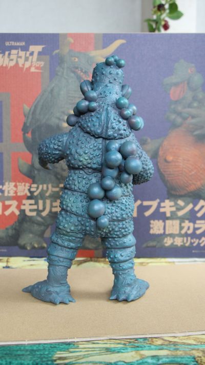 大怪兽系列 泰罗奥特曼 科斯莫利基德 与 莱布王 激战配色