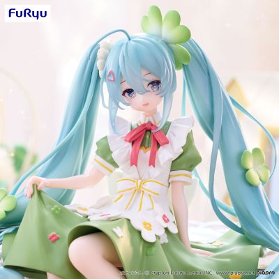 压泡面 初音未来  花仙子 四叶草