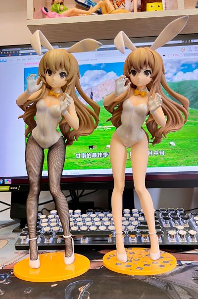 B-style 龙与虎 逢坂大河 裸腿兔女郎