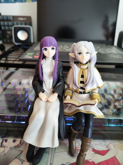 葬送的芙莉莲动画版 压泡面人偶-菲伦-