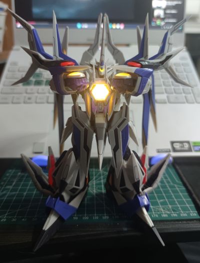 MODEROID 冥王计划志雷马 大志雷马