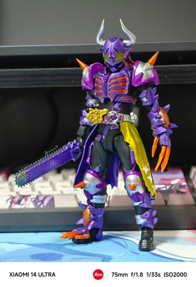 S.H.Figuarts 假面骑士霸牛 狂热僵尸形态