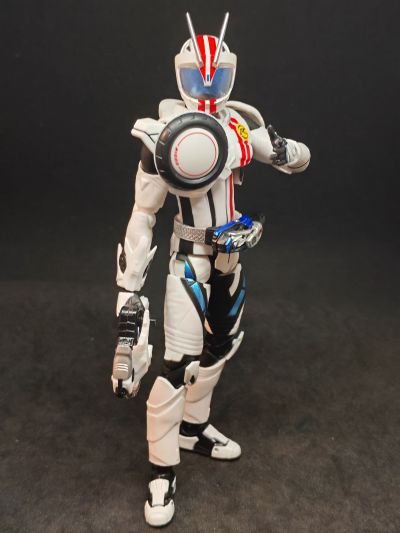 S.H.Figuarts 假面骑士马赫 平成世代版