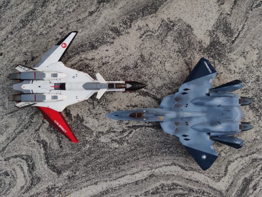 65765 超时空要塞系列 VF-22S “超时空要塞7”