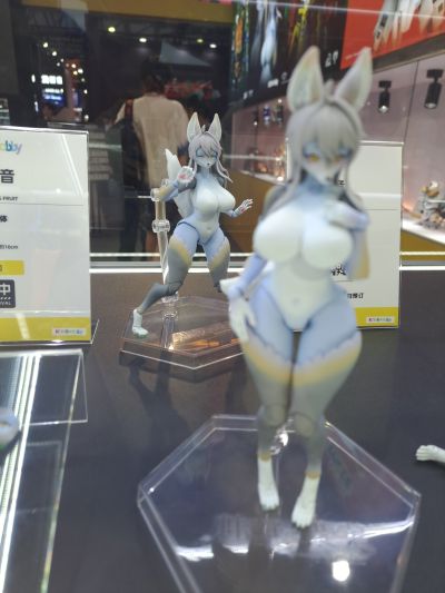 魅兽的果实 森雪紫音