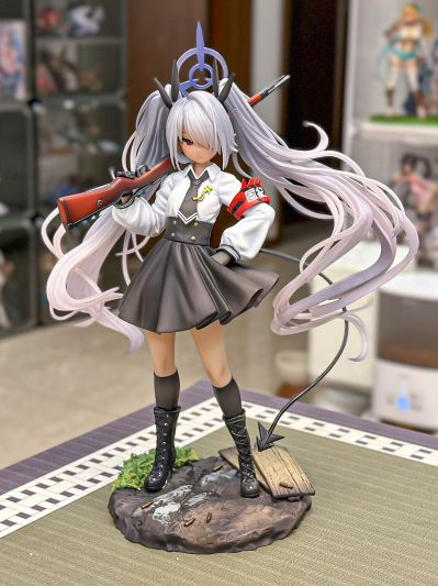 蔚蓝档案 银镜伊织