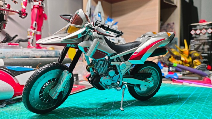 S.H.Figuarts  机动摩托人（载具模式）