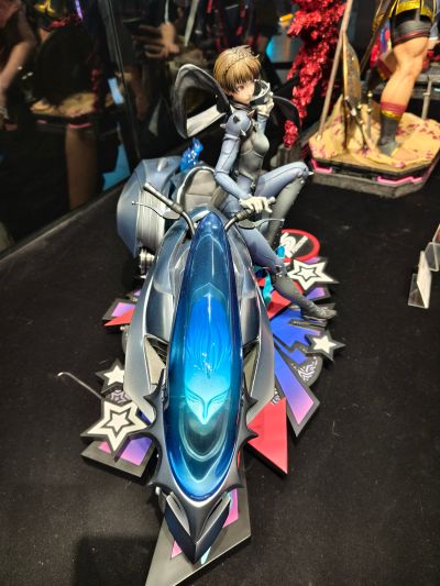 女神异闻录5 新岛真 与 琼安
