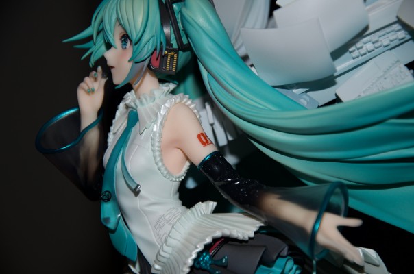 初音 16周年纪念款 日推返图