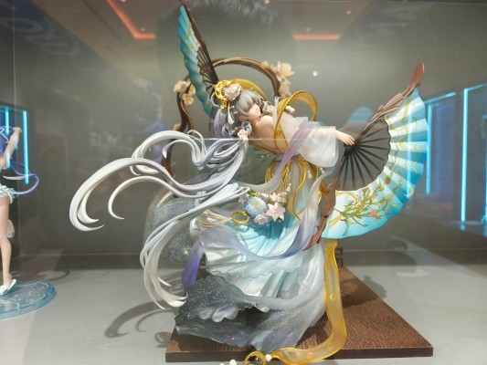 虚拟歌手 洛天依 月华流转