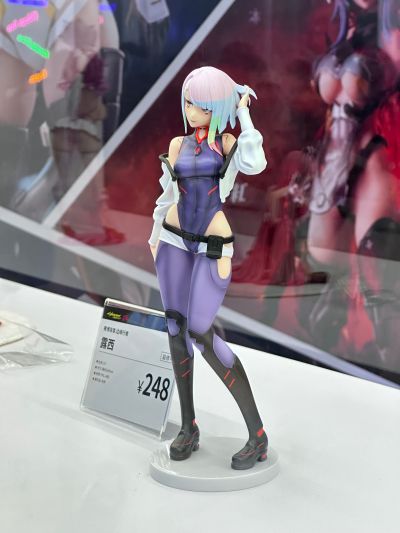 GEE 赛博浪客 露西