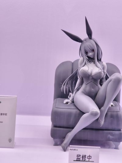 害羞的她 水澄华实 兔女郎