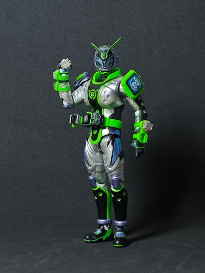 S.H.Figuarts 假面骑士：时王 假面骑士沃兹