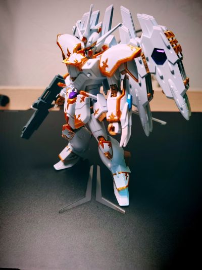 HG 1/144 黑骑士小队 神鸟