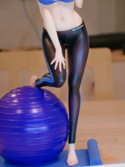 瑜伽女孩 葵