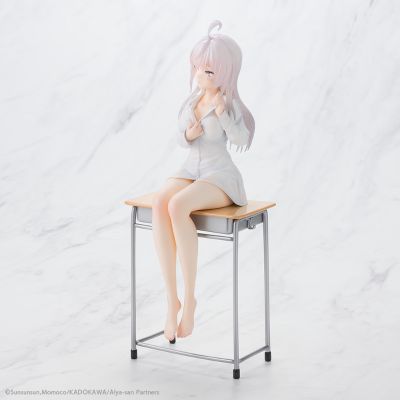 不时用俄语小声说真心话的邻桌艾莉同学 艾莉