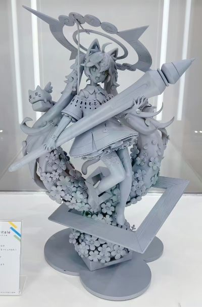 初音未来 我试着制作了初音未来手办！ ~绘画进行时~