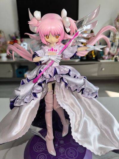 REAL ACTION HEROES No.673 RAH MGM 魔法少女小圆 终极小圆