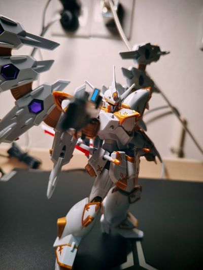 HG 1/144 黑骑士小队 神鸟