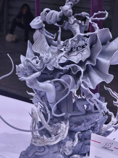 女神异闻录5 高卷杏 与 卡门