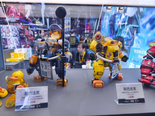 B.Duck 斯巴达克 19周年黑武士限定版