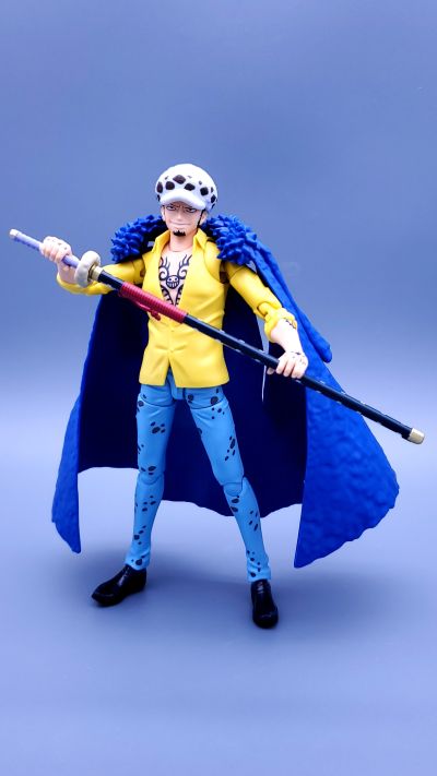 S.H.Figuarts  特拉法尔加·罗 -讨伐鬼之岛-