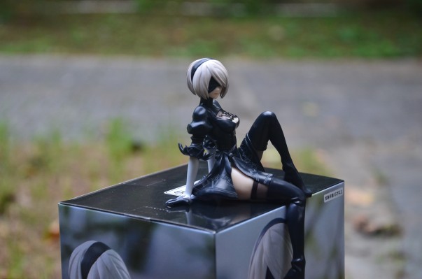 压泡面 尼尔：自动人形 动画版 2B